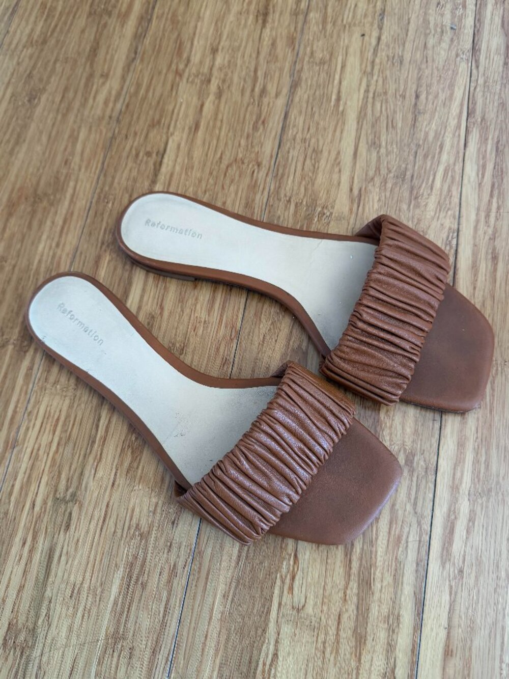 REFORMATION Tan Leather Marcella Ruched Flat Slide Size 7